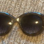 Nine West  tortoise print sunglasses Photo 2