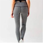 Lululemon High Times Leggings Teeny Tooth Women's 4 White Black Houndstooth Photo 4