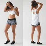 Lululemon  Hotty Hot Shorts Paisley Black White Photo 9