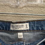 Abercrombie & Fitch  Women's Curve Love 90s Denim Shorts Blue Size 33 US 16 Photo 2