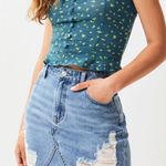 PacSun  Vintage 5-Pocket Destroyed Mini Skirt Photo 0