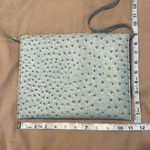 Merona  light blue faux ostrich look crossbody envelope bag removable strap EUC Photo 8