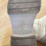 Sam Edelman - Lulia Chelsea Boots in Cream & Gray Photo 8