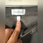 Lila Ryan 🎄 “ Green” Jeggings Photo 1