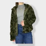VERO MODA  VMcurl Faux Fur Jacket Women’s Small Olive Green‎ Plush Short Coat Photo 6