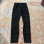 Lululemon  Wunder Train HR Tight 25" Heritage Camo Deep Coal Multi W5CQNS size 4 Photo 4