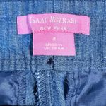 Isaac Mizrahi New York Women's Blue Tailored Shorts Size 8 Flat Front Cotton Photo 1