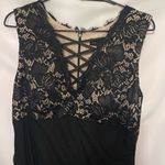 Betsy and Adam Black lace bodice Sleeveless Scoop Neck DRESS WO SIZE 18. BACK ZIP Photo 6