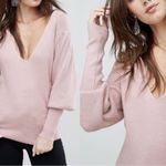Free People  Ribbed V-neck ballet pink light blush pullover batwing sweater Photo 1