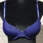Daisy Fuentes | Navy Bra | Size 34C Photo 1