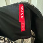Spanx Faux Leather Snake Shine Leggings Size L Snakeskin Grey Snake 20324R Photo 5