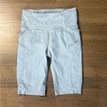 Lululemon  Fast and Free 10 inch Biker Shorts in Like New Condition- Size 4 Photo 5