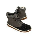 Skechers Women’s  winter boots size 6 Photo 2
