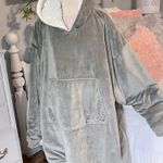 The Comfy Snuggie Pullover Blanket Gray Velvety Sherpa Robe Womens XS S M L XL Photo 4
