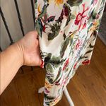 Belk New Directions keyhole neck tropical Floral Print Dress ivory red green Photo 2