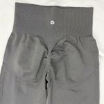 Halara  Seamless Flow Scrunch Butt Leggings Gray Size L Tummy Control Photo 2