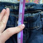 Zco Jeans  Women’s Bermuda Style Jean Shorts Size 9/10 Rise 9 Inseam 9.5 Photo 3