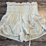 Free People High Waist White Women's Shorts Size Small Photo 6