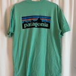 Patagonia  T-Shirt Photo 1