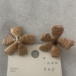 A New Day  raffia flower pedal with stone earrings Fashion jewelry New Photo 5