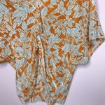 Topshop  Floral Print Pleated Cropped Blouse Size S Photo 2