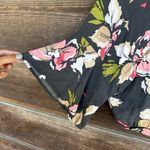 Leith  Cropped Rayon Flounce Sleeve Top V Neck Button Down Floral Photo 2