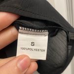 💕 2 For $10 NWOT No Brand Black Tank W/ Buttons And Lace Size Small Photo 1