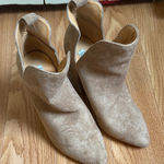 Cape Robbin  Blythe Beige Suede Block‎ Heel Cutout Ankle Booties Women's Size 6.5 Photo 0