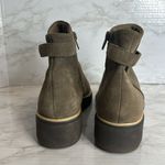 Clarks  Women's Sharon Spring Olive Suede ankle Boots size 9M Photo 5