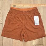 Athleta Women's Echo Short 5" Quick Drying Breathable Brown Burnt Orange Size 4 Photo 4
