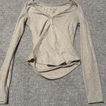 American Eagle  Outfitters Women’s Long Sleeve V-Neck Top Small Photo 0