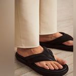 Free People COPY - ❤️ Wonderland Thong Sandal Photo 0