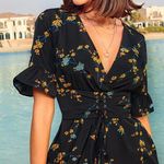 Pretty Little Thing Black Floral Dress Photo 0