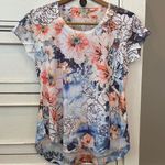 Live and let live   Floral Short Sleeve Top.  Size Medium. NWOT. Photo 0
