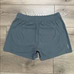 Title Nine 4” Switchback Ultralight Hiking Mid Rise Shorts Gray Size Small Photo 4