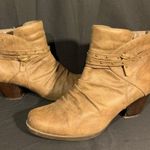 Baretraps  Brown Ankle Booties sz 10M Photo 2