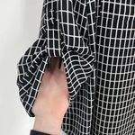 Torrid Womens Windowpane Plaid High Low Hem Split Neck Blouse Black White Size 2 Photo 4