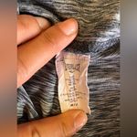 Everlast  sport Capri pants gray polyester and spandex size M Photo 4