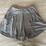 Arula Shorts Photo 2