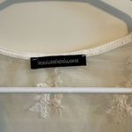 Youarenotalone White See Photo 1