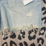 ZARA NWT Boyfriend Bermuda Cutoff Shorts – Size 4 | Light Wash, High Rise Photo 7