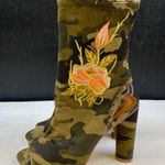 Cape Robbin  Women's Green Camo Shoes/Heeled Boots Sz 6.5M SKU 4696 Photo 2