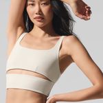 Alo Yoga  Slit Bra Photo 1