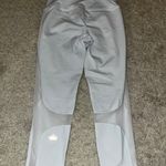 Alo Yoga White Cropped Leggings Size Small Photo 2