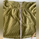 Ophelia Roe  Olive Green Textured Flowy Blouse Top Size Medium NWT Photo 6