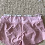 Athleta Run With It Textured 3.5” Short Purple Size Medium Running Like New Photo 8