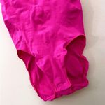 SKIMS  seamless sculpt bodysuit in hot pink Photo 8