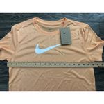 Nike The  Tee Dri-Fit Womens T-Shirt size Small Photo 2