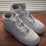 Nike Air Force 1 '07 Mid (Women’s) Photo 1