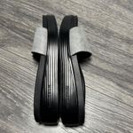 Donald Pliner Women's Fiji One Band Silver Metallic Slide Sandal Size 5M Photo 5